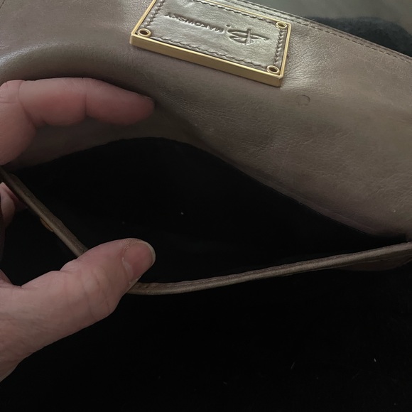 B.Makowsky Taupe wallet - Picture 7 of 8